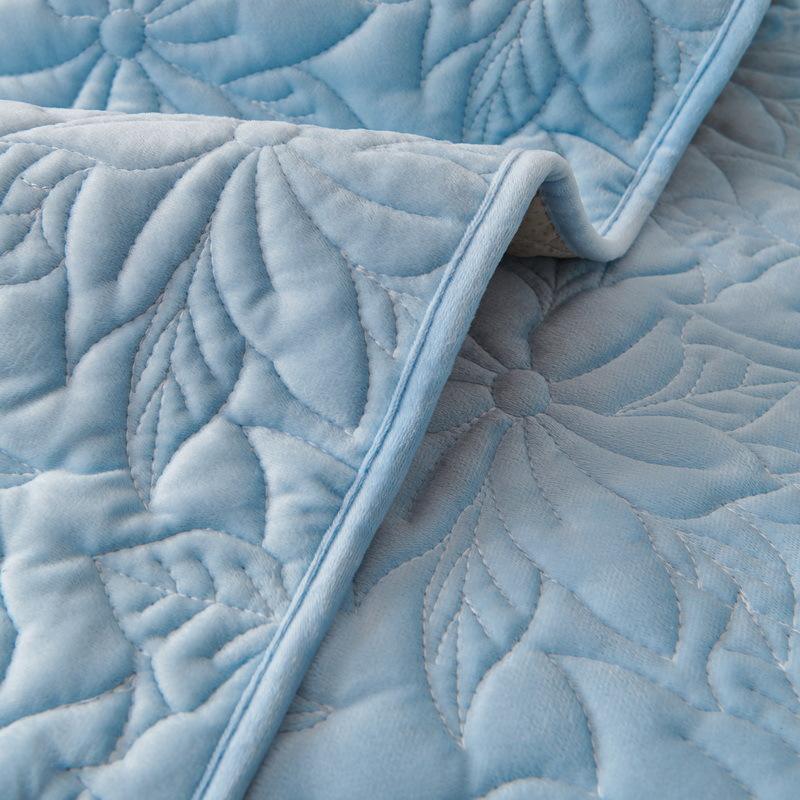 Crystal Fleece Sofa Cushion Winter High-End Embroidery New Plush Seat Cushion Light Luxury Sofa Cover Towel Manufacturer