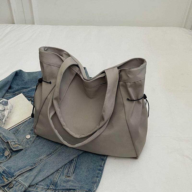 Casual Fashion Large Capacity Tote Bag Simple Travel Bag Women Large Shoulder Bag Handbags Drawstring Tote Handbag
