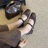 Kaschmir-Spleiß-Quadratkopf-Dicke-Ferse Einzel-Schuhe Damen-Mittelfersenschuh Weiches Leder Ein-Wort-Schnalle Mary Jane Schuhe Frühling und Herbst