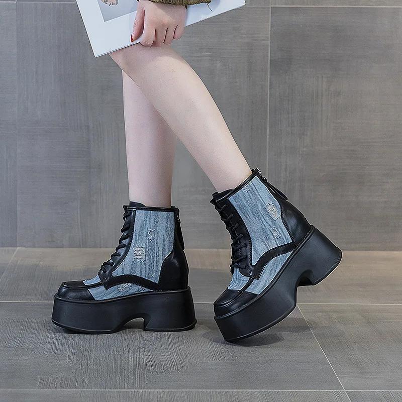 Fashion Distinctive Women's Boots with Thick Soles, Perfect for Autumn and Winter, Vintage Distressed Denim and Front Tie Back Zipper