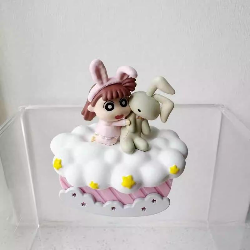 Crayon Shin-chan Nightwear Night Series Action Figure Nohara Shinnosuke Creative Cute Model Decoration Ornaments Toys Poseable Articulated Scale