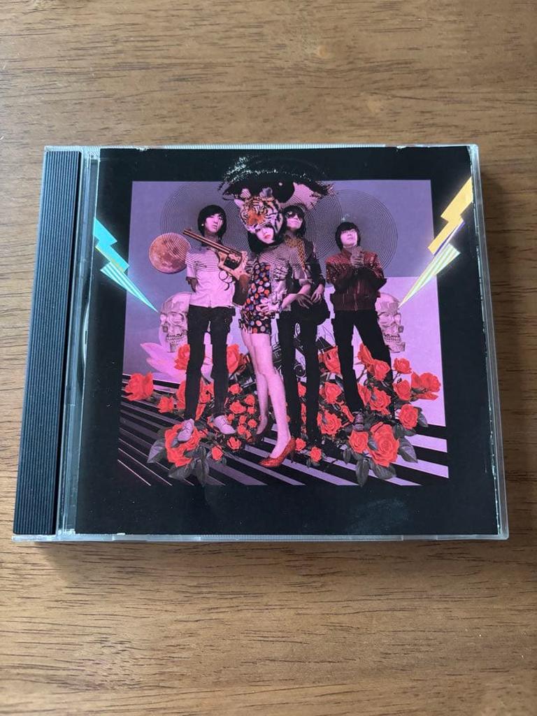 [USED] QUEEN SEA BIG SHARK Houhai Big Shark / CD