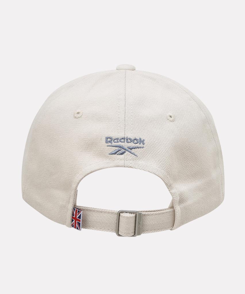 Reebok Regular Fit Basic Logo Ball Cap - Ivory