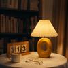 Pleated Design Desk Lamp Ceramic Base Minimalist Style Bedside Lamp Dimmable Advanced Atmosphere LED Desk Lamp Reading Light