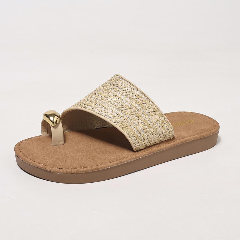 Straw slippers women's summer wear square head holiday wind cover toe cool slippers flat bottom beach cool slippers
