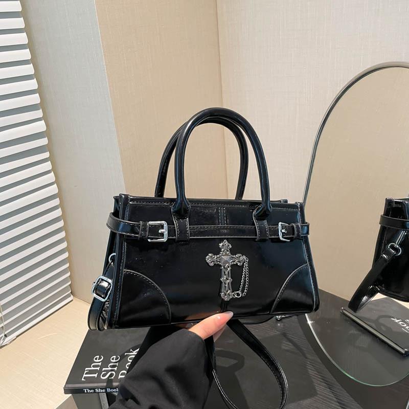 

Small bag women s spring summer new fashion versatile messenger bag high-end portable small square bag чорний