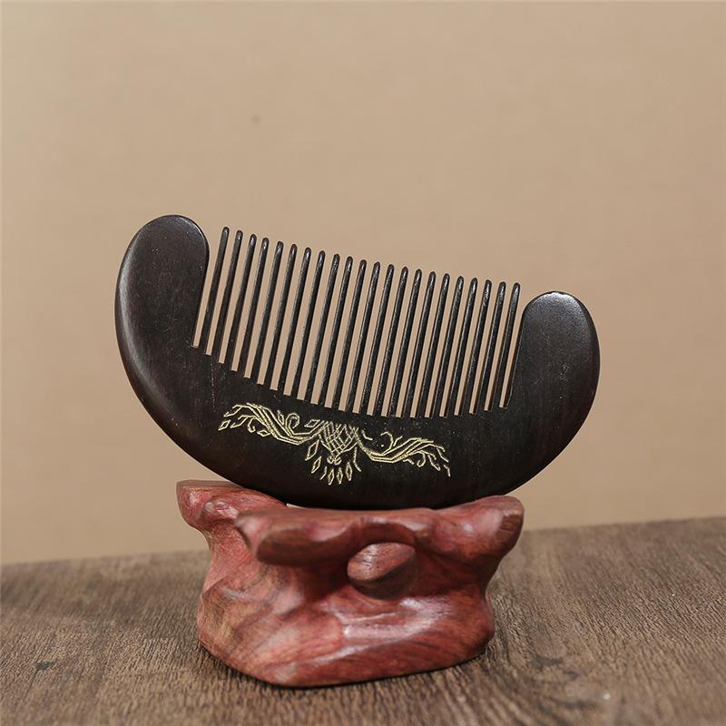 

Natural heavy treasure sandalwood comb carved small comb portable creative gift gift massage anti-static beauty comb