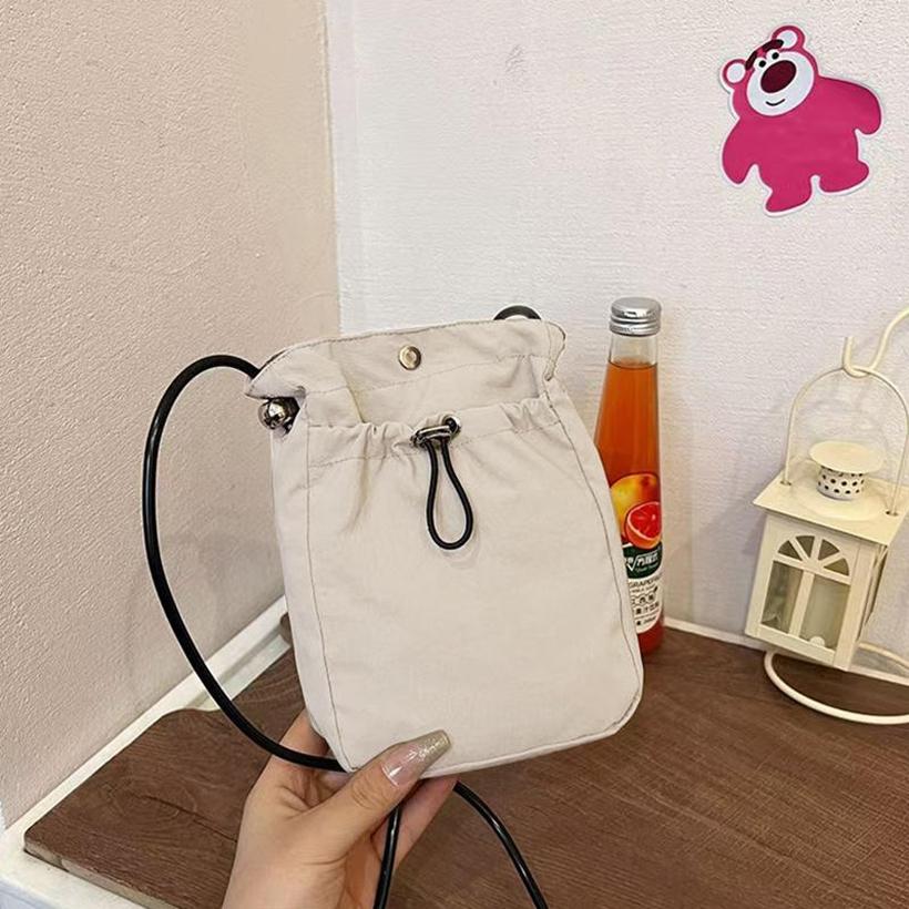 Nylon Small Crossbody Bag Soft Mini Phone Wallet Multifunctional Square Shoulder Bag Crossbody Purse Messenger Bag Mobie Phone Pouch