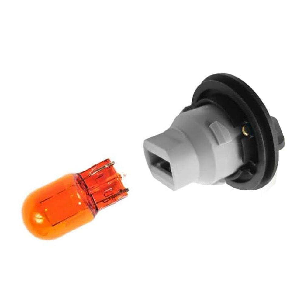 Front Side Turn Signal Lamp Socket w/Bulb For Chevrolet Tahoe 15-20 5.3L 6.3L