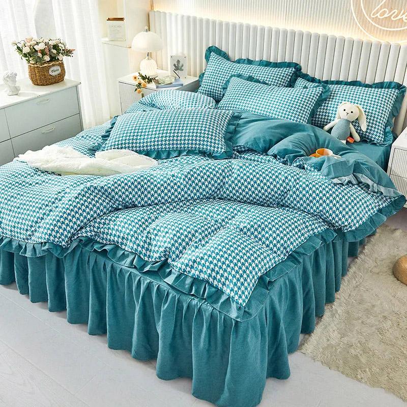 4pcs/set Comfortable Brushed Bed Skirts Sheets Quilt Covers Bedding Sets Four Seasons Universal Four Piece Sets High Quality Bedspread Suit