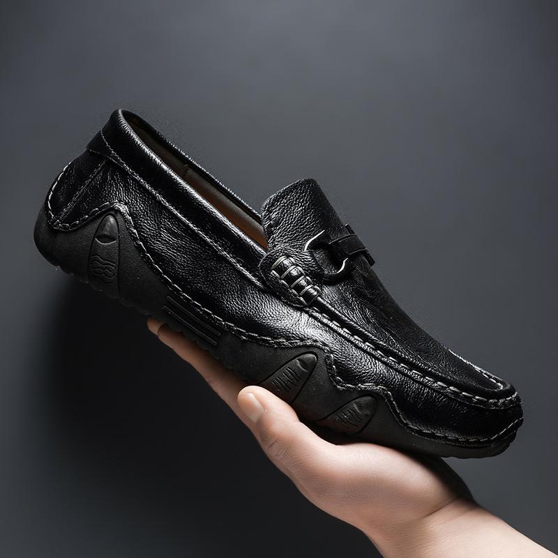 New Loafers Men Big Size Leather Moccasins Casual Shoes Outdoor Mens Driving Shoes Slip on Men Lazy Shoes Leisure Walk Moccasins
