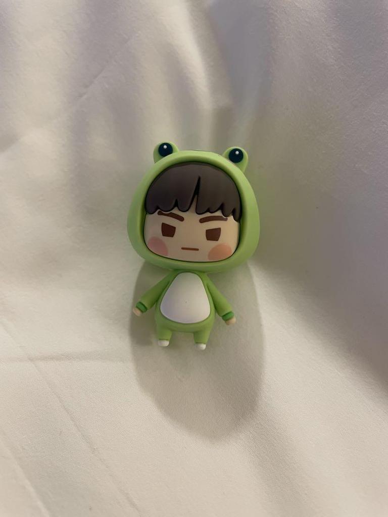 [USED] BTS Island In the SEOM Rakidor Magnet V Taehyung