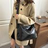 Retro Style Faux Leather Tote Bag for Women Large Capacity Shoulder Handbag