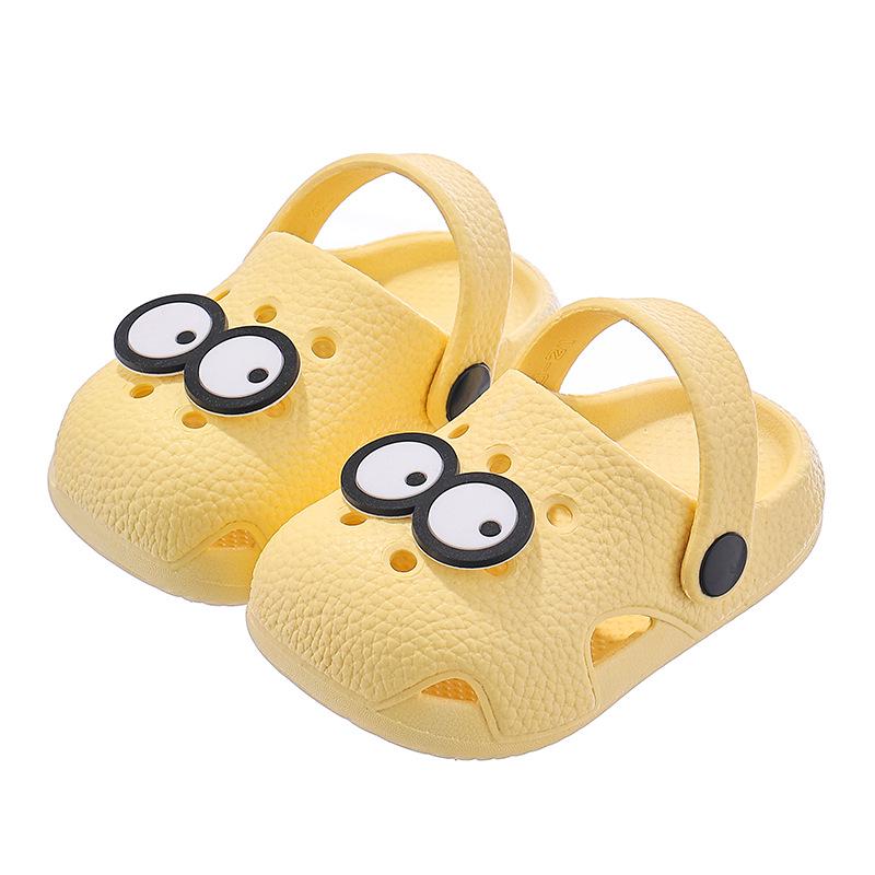 Crocs pour enfants 2026: Sandales fermées populaires, douces et antidérapantes pour garçons et filles - Idéales pour la maison et l'extérieur