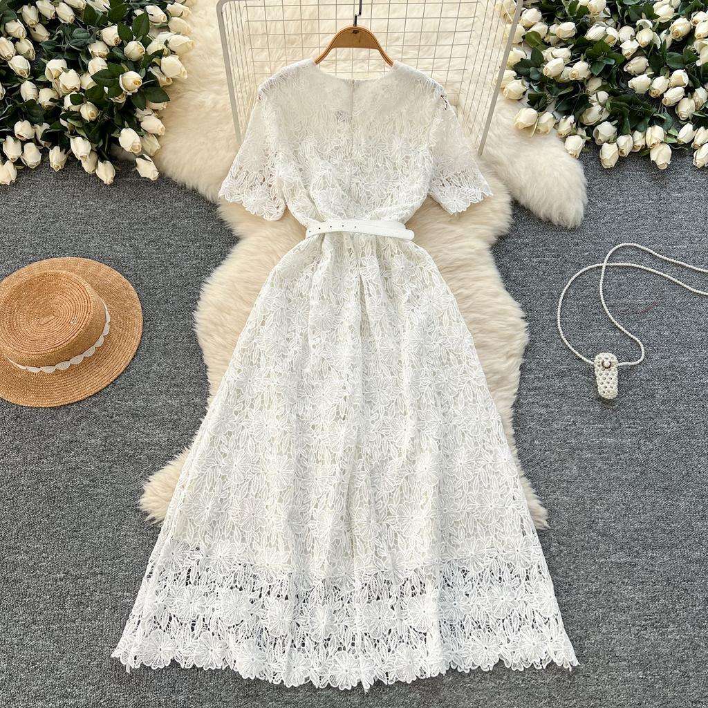 High-end hollow crochet lace dress women's summer waist thin doll collar short sleeve elegant long dress