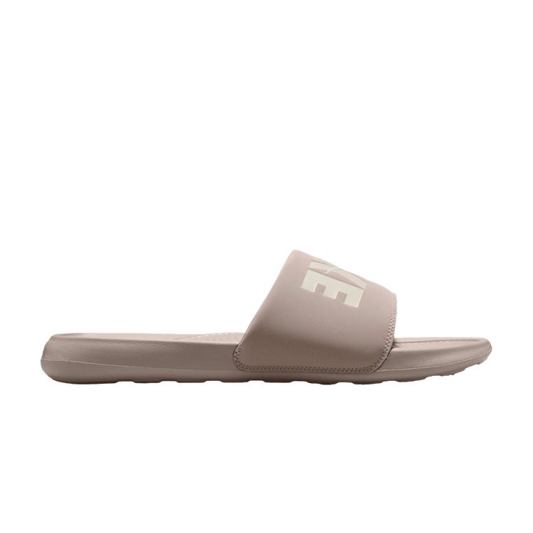 Nike Victori One SE Slide Light Bone Unisex Sneaker Creme College-Grau Weiß HQ2124-001 44