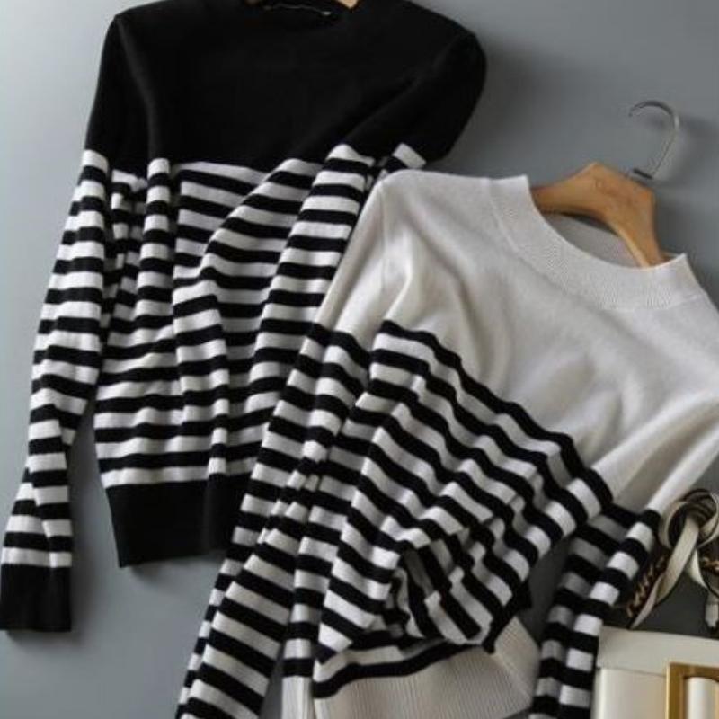 Autumn and Winter Fashion Striped Base Knitted Sweater Pullover Round Neck Long Sleeved Sweater Women's Loose and Versatile Top