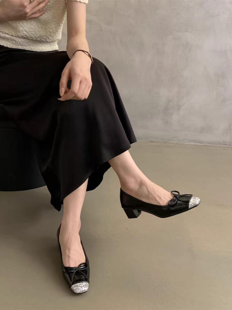 

2025 autumn new square head shallow mouth single shoes women s French fashion temperament thick heel silver black thick high heels women 40
