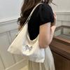Fashionable And Spacious Korean Style Spring Large Capacity Shoulder Bag For Daily Use