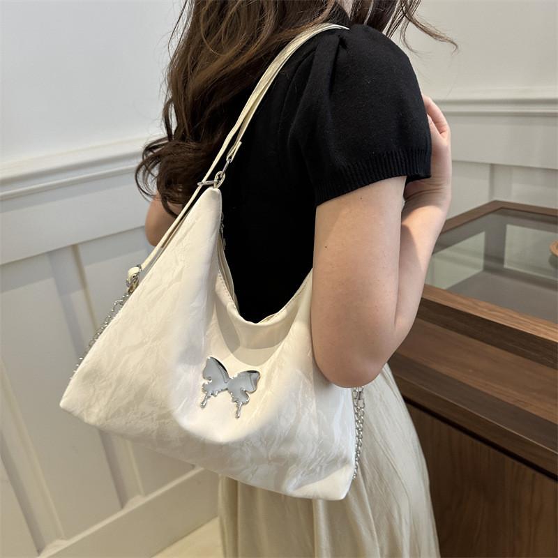 Fashionable And Spacious Korean Style Spring Large Capacity Shoulder Bag For Daily Use