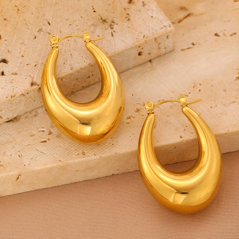 European & American 18K Gold-Plated U-Shaped Stainless Steel Geometric Oval Earrings - Non-Fading, Simple, & Versatile Luxury Design.