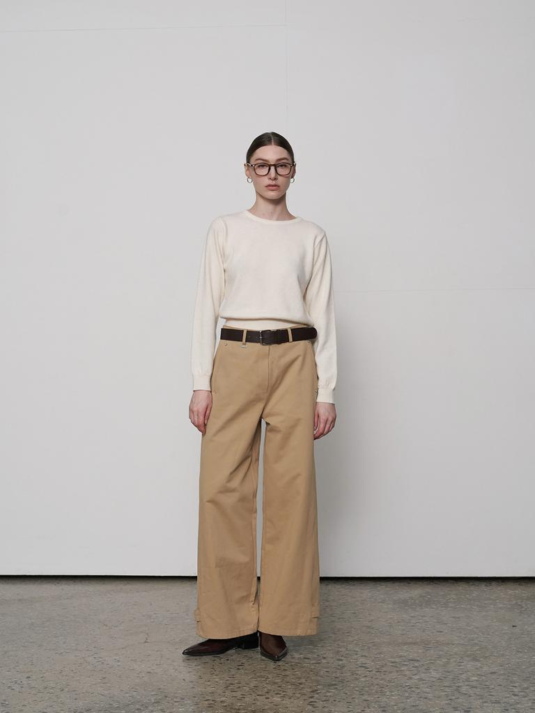 FROMWHERE Cutting Line Cotton Pants Beige