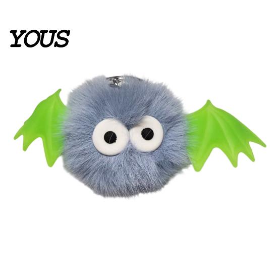 Funny Bag Decoration Halloween Bat Plush Keychain, Cute Devil Furry Pendant for Stylish Animal Print Keys, Vintage Silver Alloy Key Ring, Spooky Party