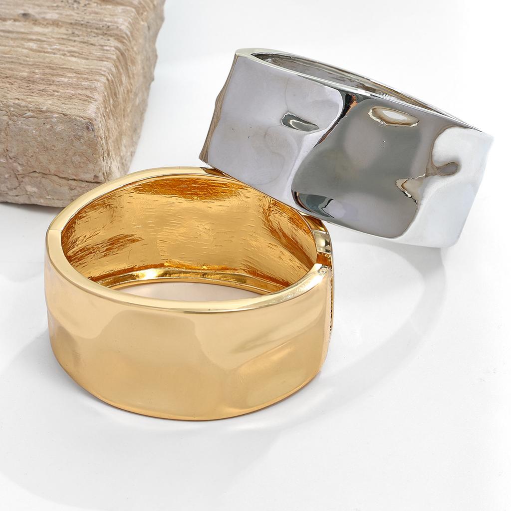 Direct supply in Europe and America cold wind personality concave and convex metal texture alloy opening bracelet women's bracelet jewelry