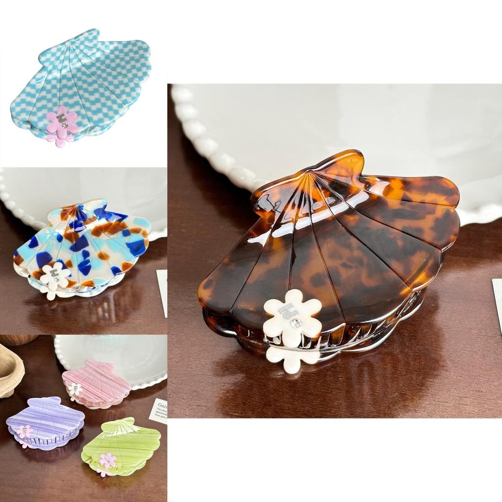 Chic And Versatile Acetate Hair Claw Clip Adorned With Sparkling Rhinestones And Flowers