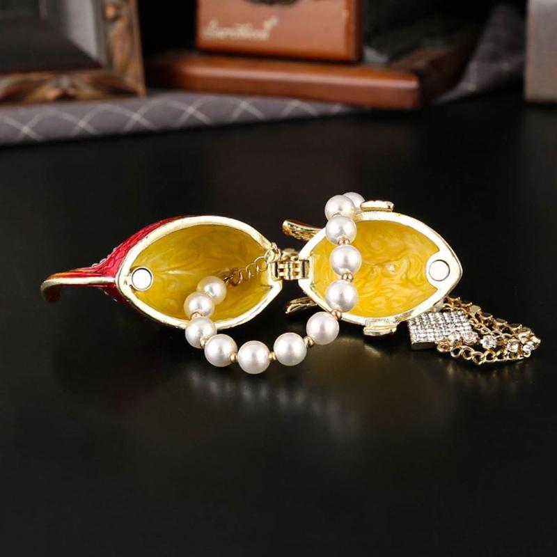 Sturdy Alloy Jewelry Box With Magnetic Closure And Fish Pattern For Travel Storage