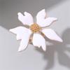 Exaggerated Large Petal Flower Finger Rings Fashion Accessory for Women Grunge Jewelry Statement Pieces Styles