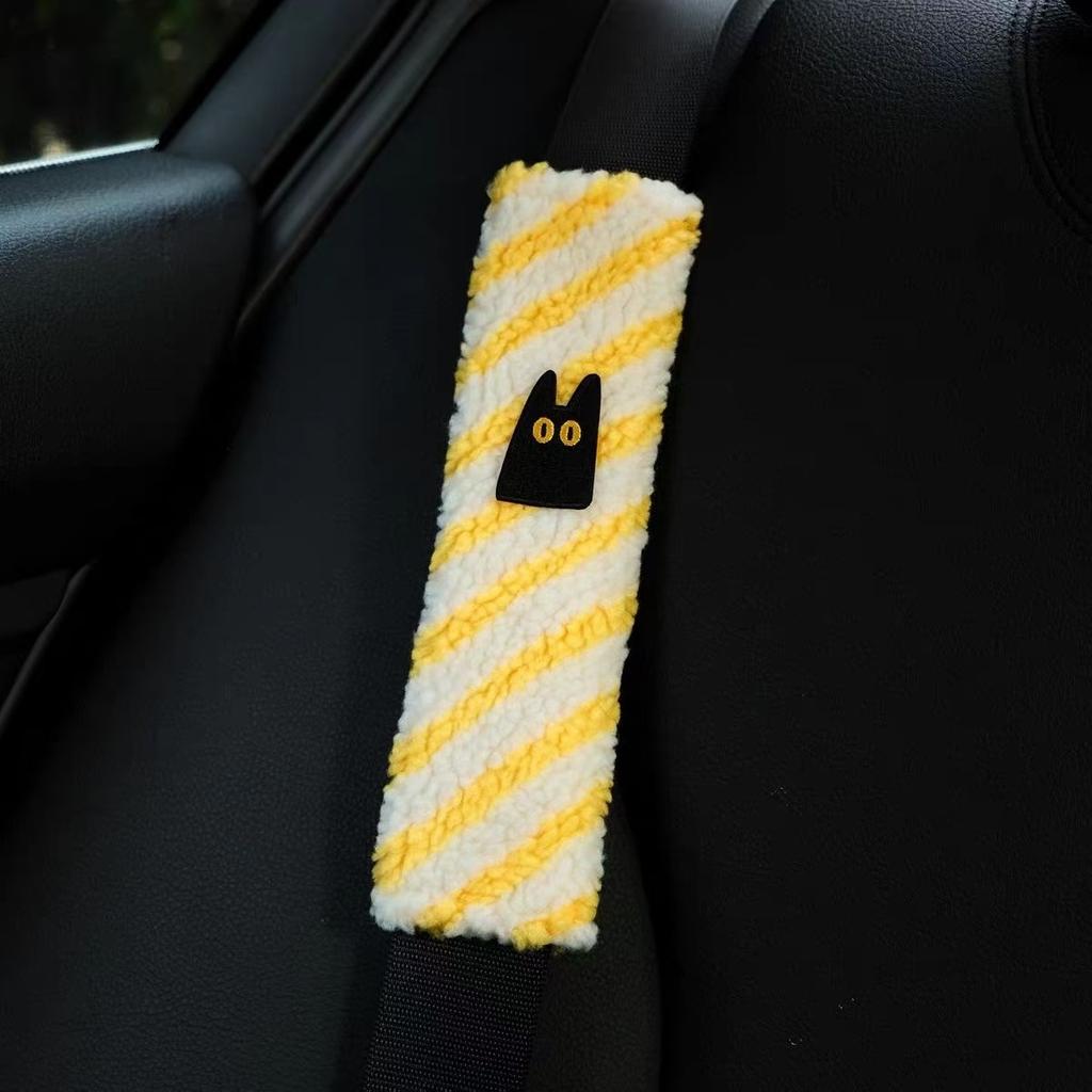 1PC Car Seat Belt Shoulder Protection Black Crooked Cat Shoulder Protection Cover Car Seat Belt Protection Cover Universal