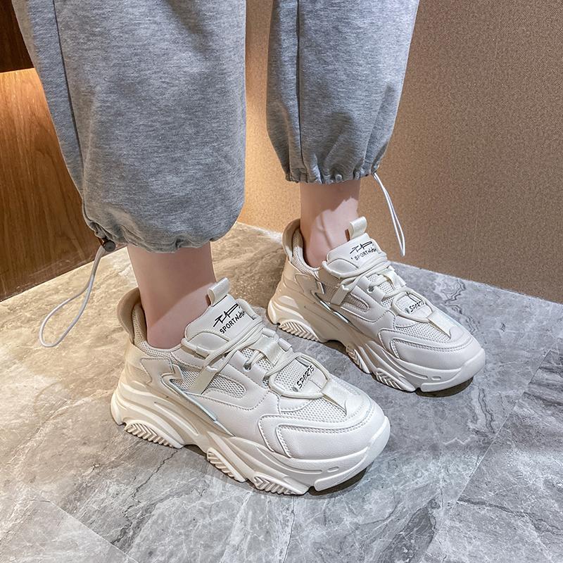 

Женская спортивная обувь, модная обувь для папы на платформе 40 бежевый