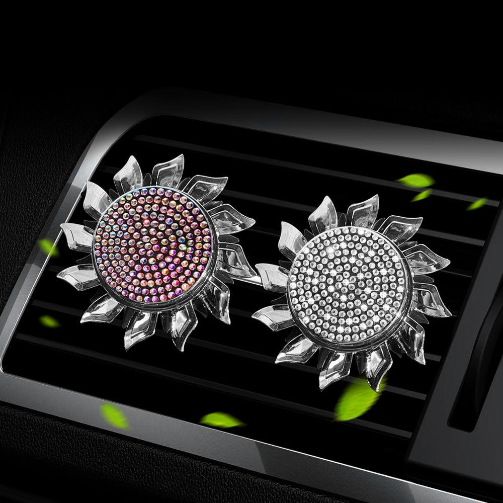 Car Air Freshener Spinning Car Vent Clip Fragrance Diffuser Bling Diamonds Stying Fan Shape Auto Decor Interior Accessories