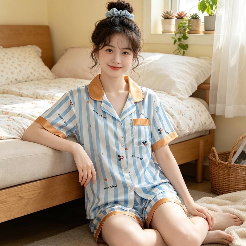 Sommerpyjama aus Eisseide im süßen Stil für Damen – kurzärmlige, coole und stylische Homewear