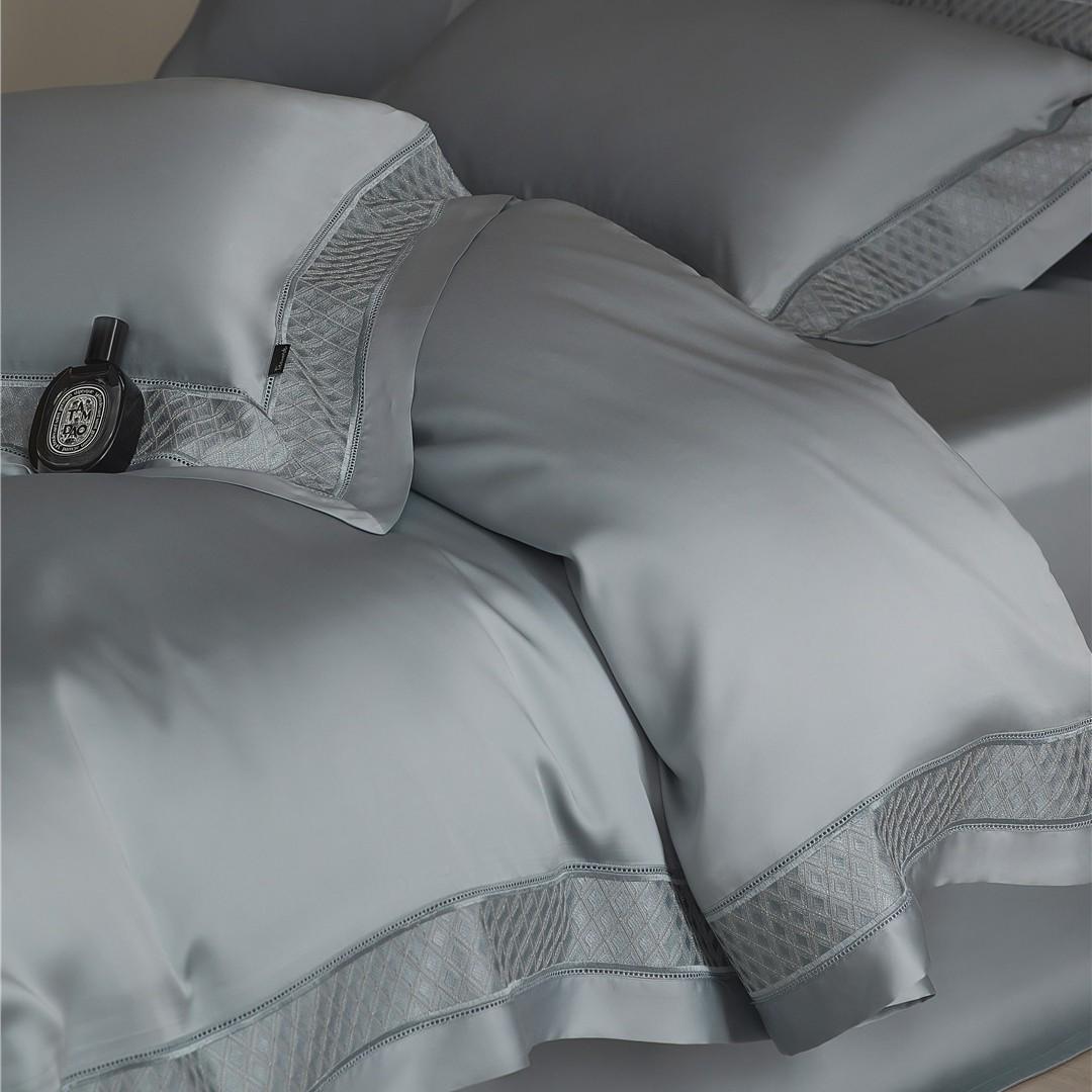 

Italian Minimalist Luxury Lace Bedding Set - 80 Count Austrian Lenzing Tencel, Four-Piece 1.8m bed set for 200*230cm duvet