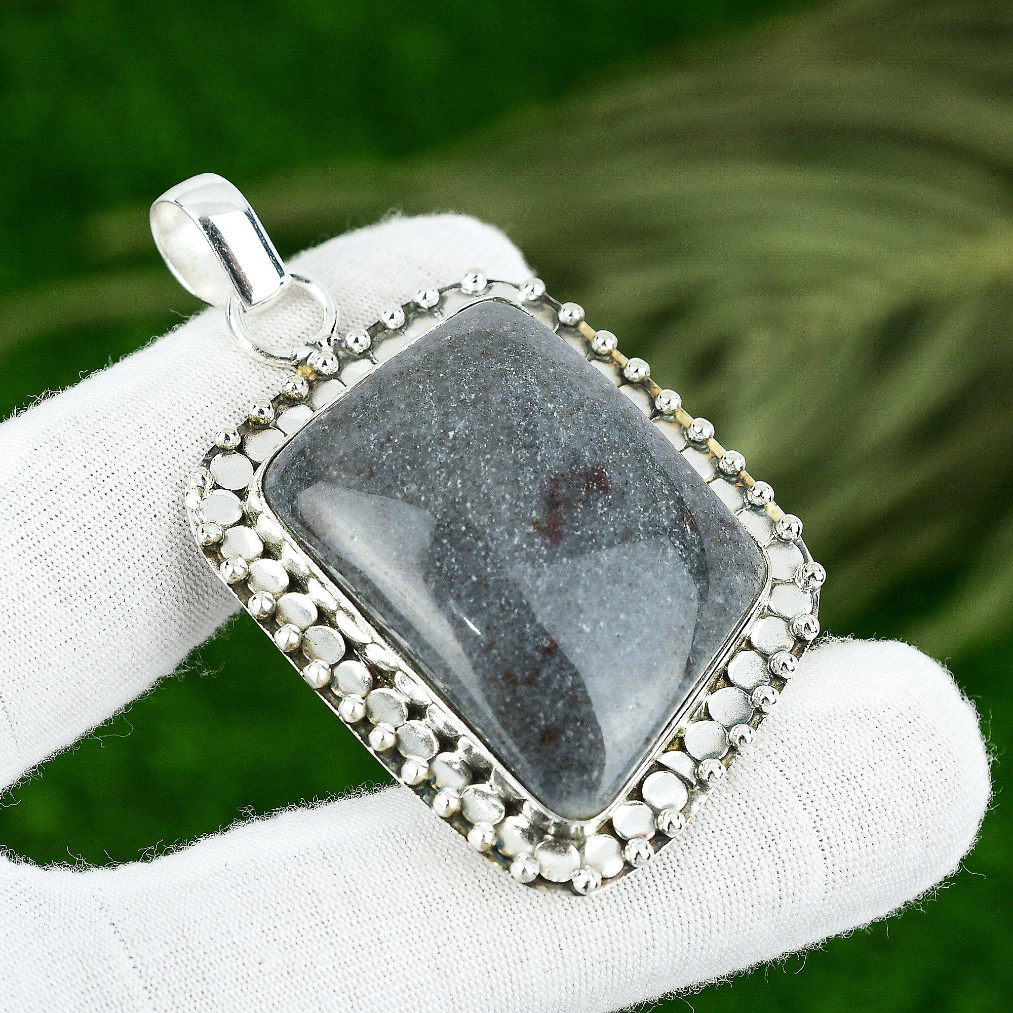 

Natural Lodolite Quartz Gemstone Pendant 925 Sterling Silver Indian Jewelry