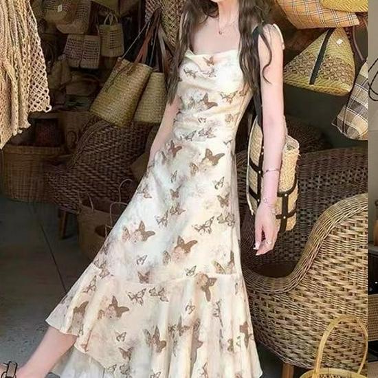 Women's Retro Butterfly Print Slimming Strappy Summer Dress