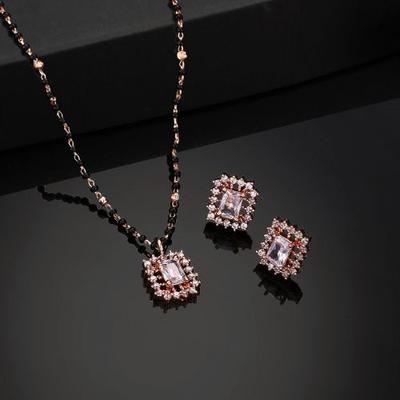 Ensemble collier Mangalsutra pour femme avec placage or rose carré et zircons