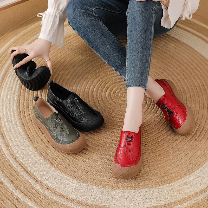 Spring new one-pedal first-layer cowhide retro soft sole large size flat-bottomed comfortable women's shoes