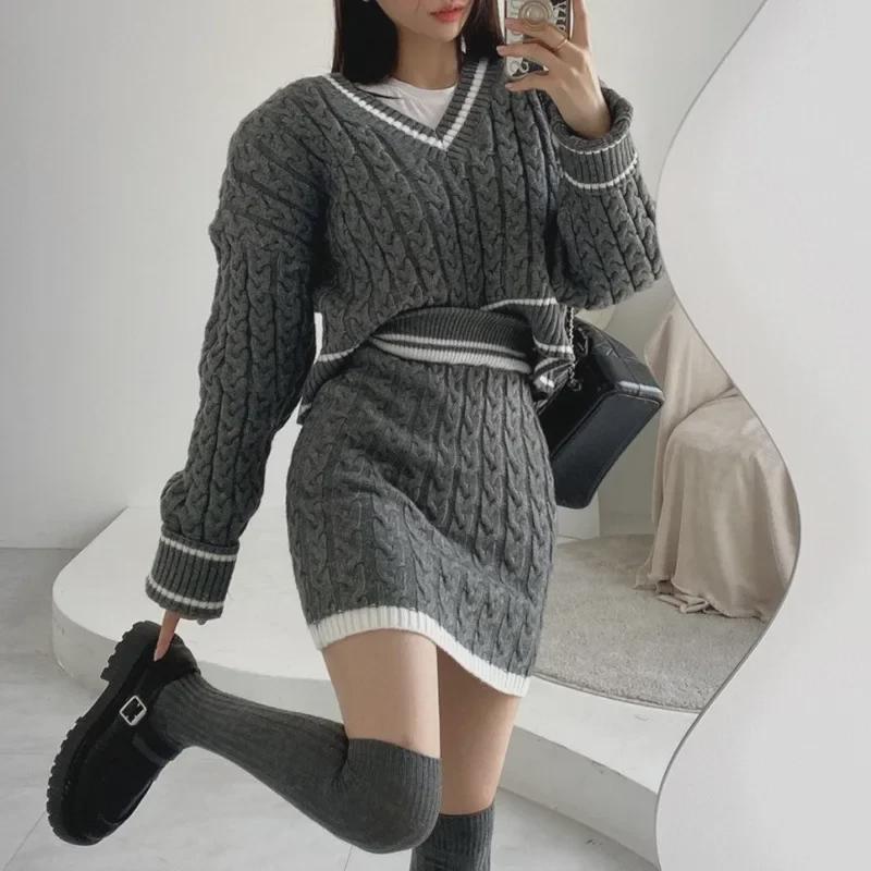 2025 Korean Chic Retro V-Neck Sweater & High-Waist Skirt Set for Women