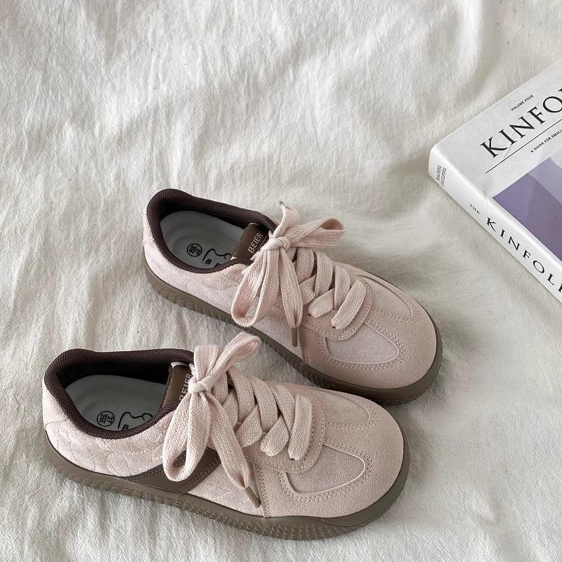 2025 spring and summer Hong Kong style platform German training shoes women's new retro versatile casual breadboard shoes chic white shoes