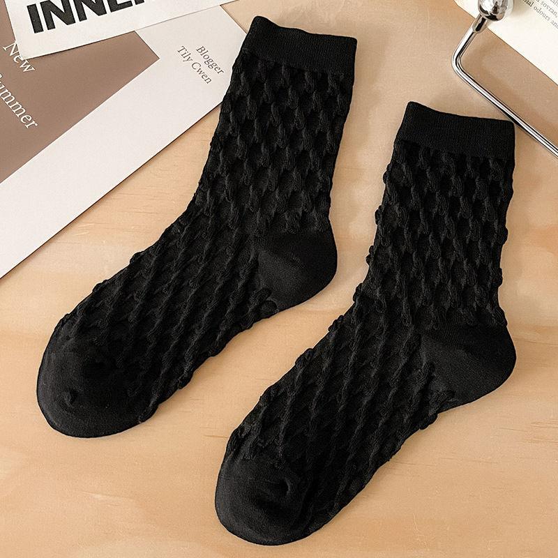 

Ladies Spring and Autumn New Trend All Kinds of Simple Candy Bubble In The Tube Cotton Socks 1 pair чёрный