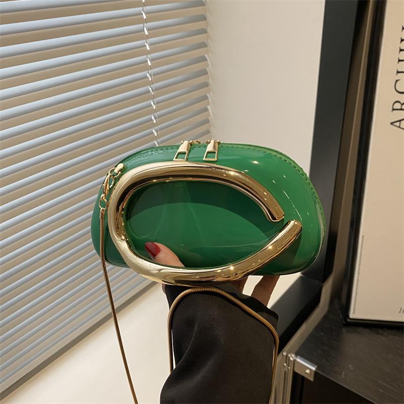 Light luxury design sense niche new trend clutch bag personalized dinner chain shoulder messenger bag women