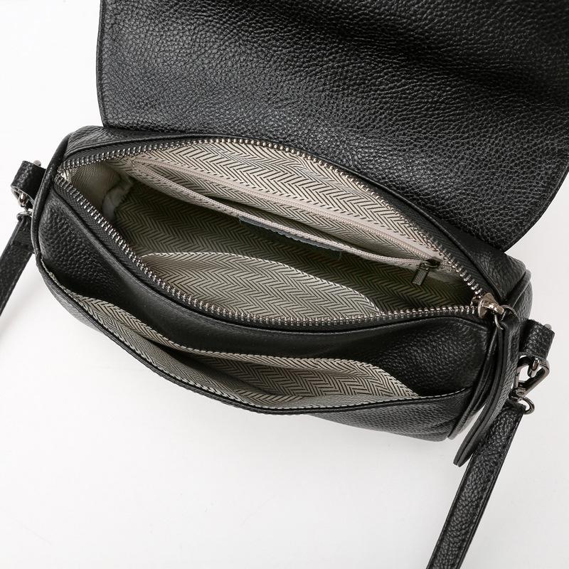 Top Layer Cowhide Women's 2025 Fashion Genuine Leather Large Capacity Crossbody Pillow Bag