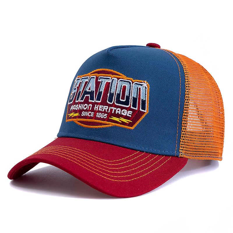 

Унисекс бейсболка насыщенного цвета Классическая кепка с сеткой с буквенным узором STATION Мужская и женская дышащая летняя кепка тракера 56cm-60cm