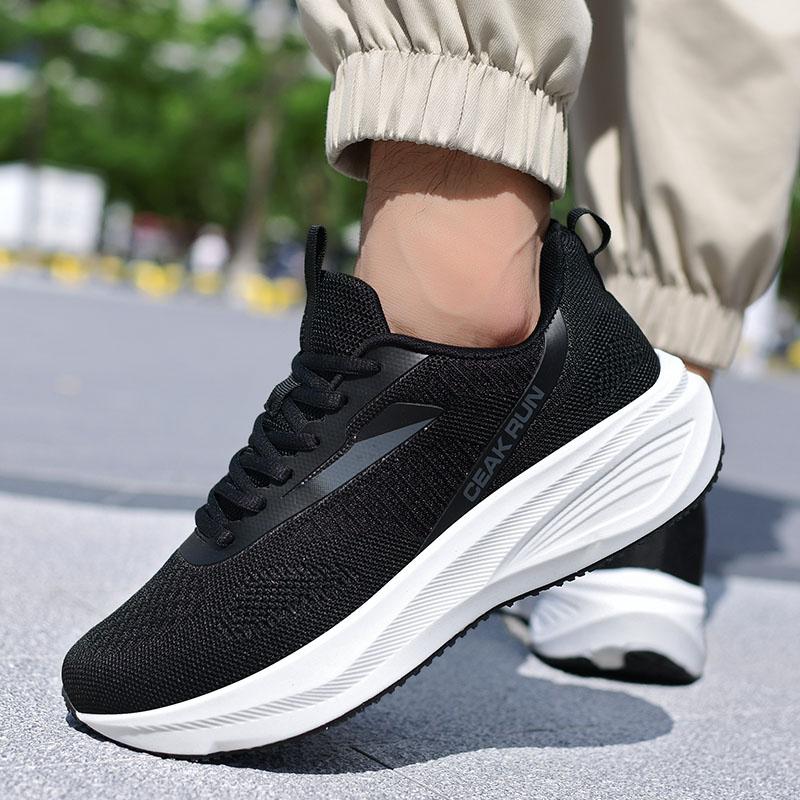 Moda Trendi Erkek Günlük Ayakkabılar Dış Mekan Antrenör Koşu Ayakkabıları Erkekler İçin Spor Ayakkabılar Nefes Alabilen Yürüyüş Ayakkabıları