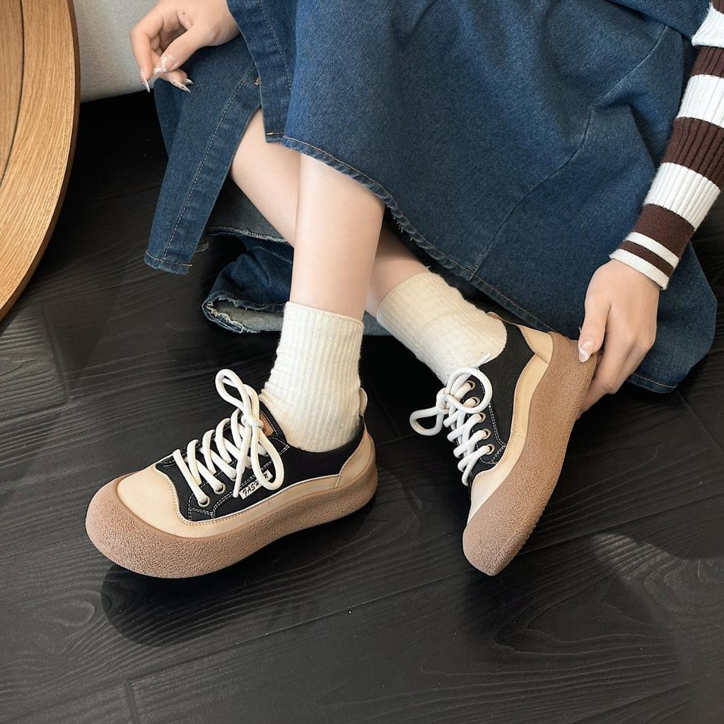The first layer of cowhide retro little white shoes women's flat-soled 2025 new spring and summer thick-soled single shoes sports and leisure board s
