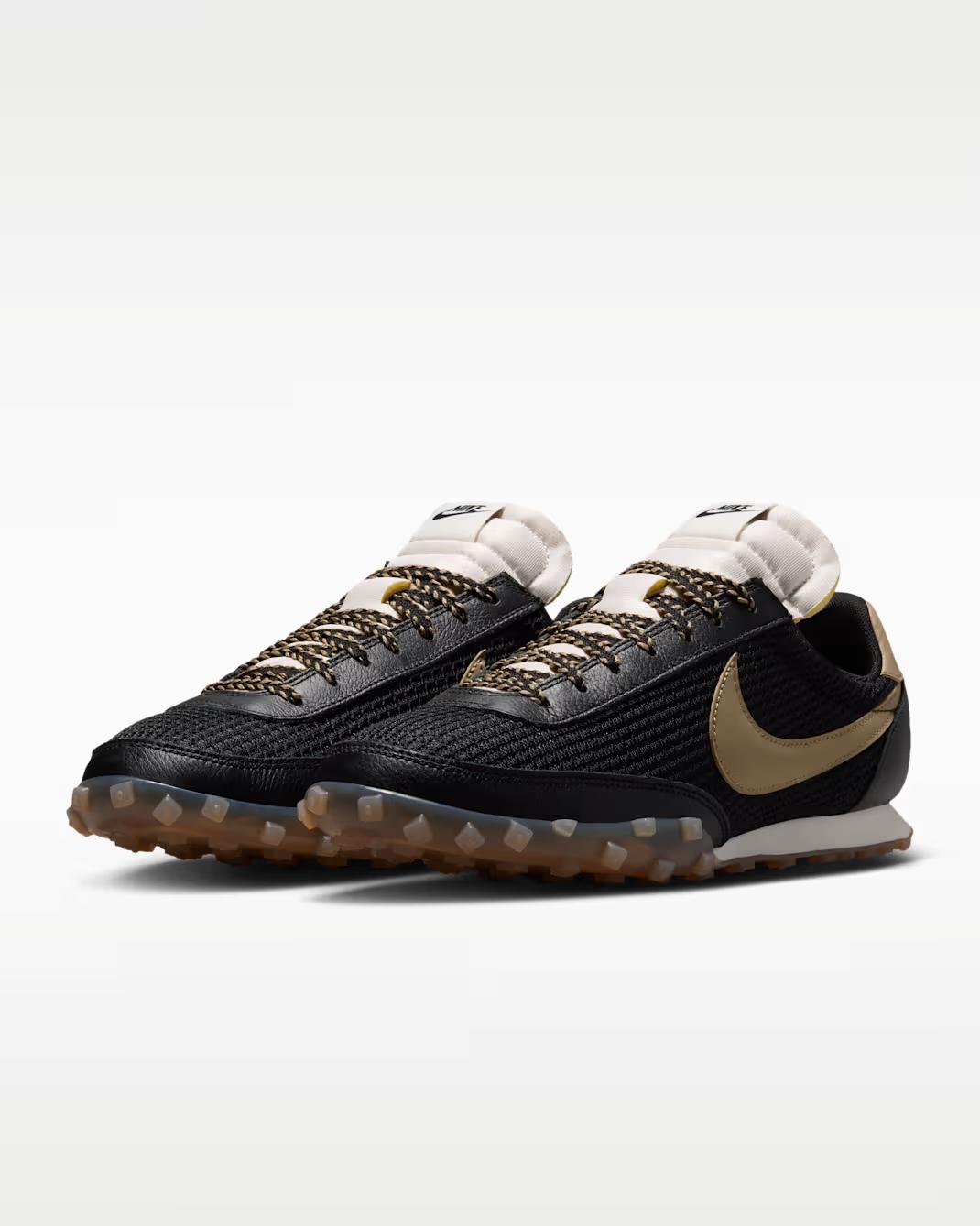 IM8673-002 Nike Waffle Racer SE Black Filbert Sail (Men s) 6