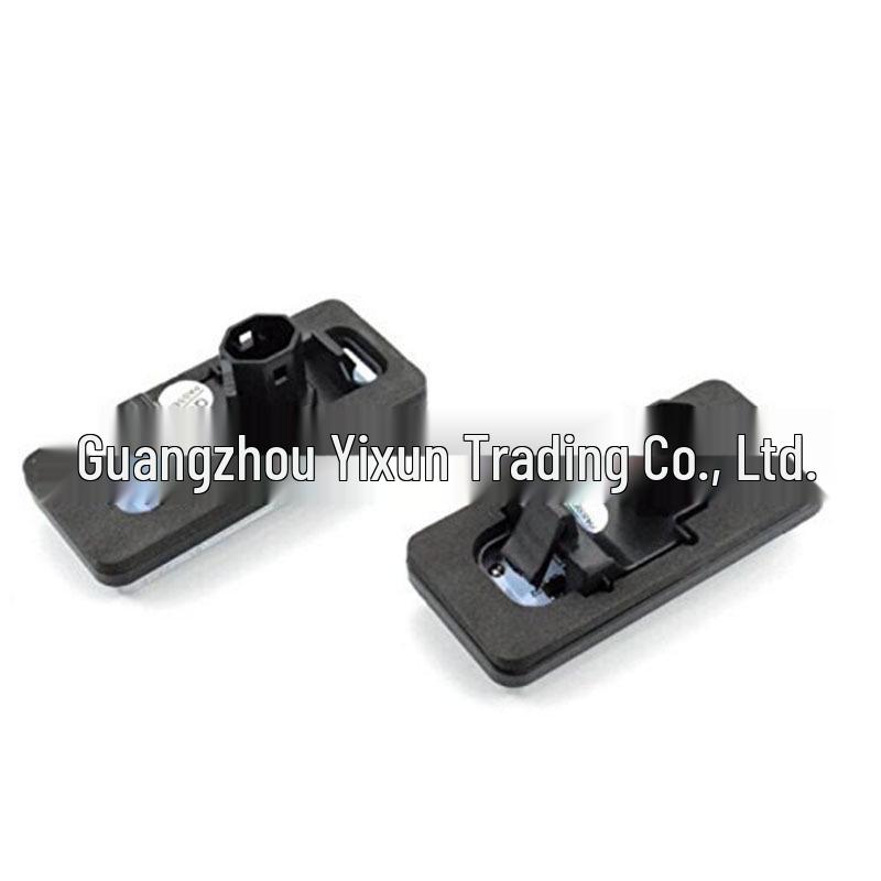 Lexus LX470/570 GX470 & Toyota Land Cruiser/Reiz License Plate Light